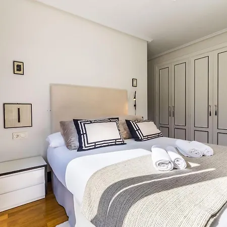 LA CONCHA BEACHVIEW apartment San Sebastián Zewnętrze zdjęcie